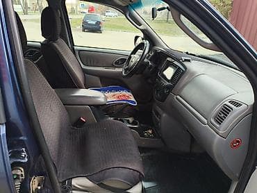 мазда трубут: Mazda Tribute: 2002 г., 0.3 л, Автомат, Бензин, Кроссовер — 4