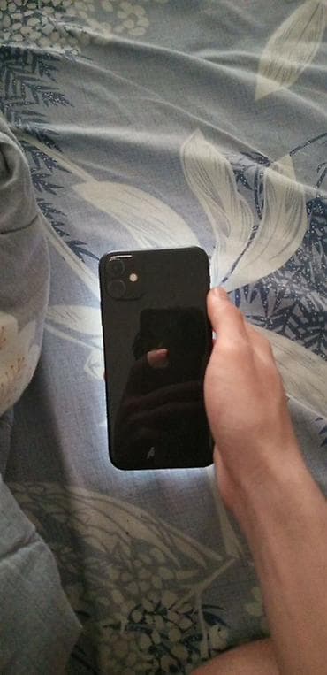 IPhone 11, Б/у, 128 ГБ, Черный, 74 %