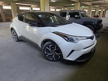 4 7: Toyota C-HR: 2018 г., 2 л, Автомат, Бензин, Кроссовер — 3