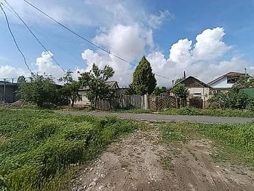 Продаётся частный дом с участком в посёлочной застройке, под бизнес