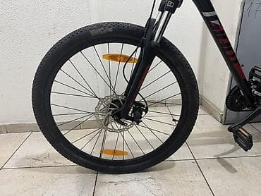 гигант запчас: Горный велосипед, Giant, Рама M (156 - 178 см), Алюминий, Б/у — 2