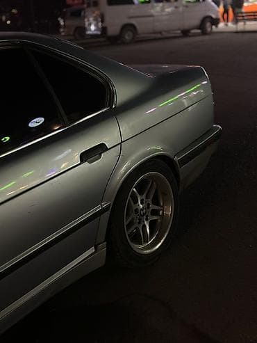 subaru outback 2012: BMW 5 series: 1993 г., 2.5 л, Механика, Бензин, Седан — 8