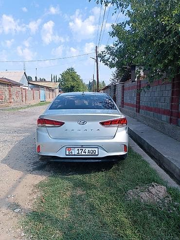 lotus eletre: Hyundai Sonata: 2021 г., 2 л, Автомат, Газ, Седан — 4