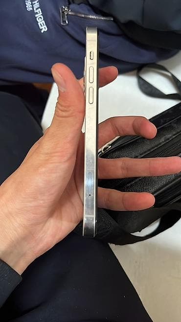 iphone 70: IPhone 12 Pro, Б/у, 128 ГБ, Серебристый, 81 % — 2