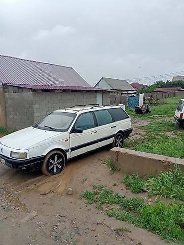 Volkswagen: Volkswagen Passat Variant: 1989 г., Кол менен иштөөчү, Бензин, Универсал — 1