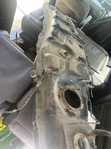 Топливный бак Mitsubishi Б/у, Оригинал, Япония