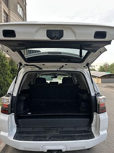красный речка: Toyota 4Runner: 2020 г., 4 л, Автомат, Бензин, Внедорожник — 9