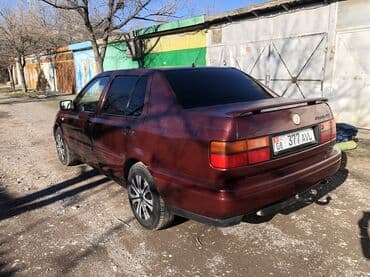 венто аварийный: Volkswagen Vento: 1993 г., 2 л, Механика, Бензин, Седан — 2