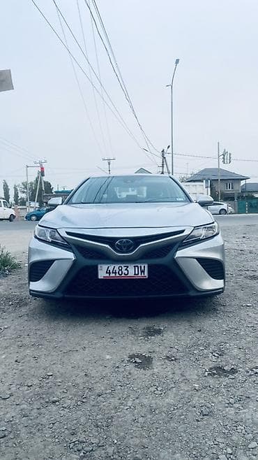 Toyota Camry: 2020 г., 2.5 л, Автомат, Бензин, Седан