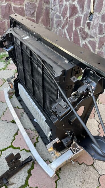 запчасти на гелендваген в бишкеке: Бампер Передний BMW, Б/у, Оригинал — 5