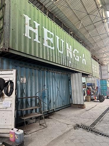 торгой булак: Продается торговое место на рынке автозапчастей «Дордой». В комплект — 2