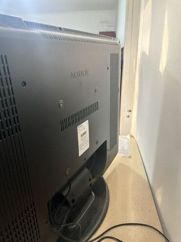 телевизоры 32: Телевизор Sharp AQUOS - Диагональ экрана: около 32–37" (по габаритам — 2