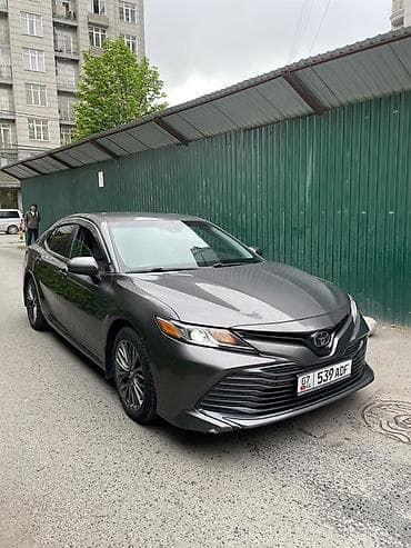 tesla model x: Toyota Camry: 2018 г., Автомат, Бензин, Седан — 4