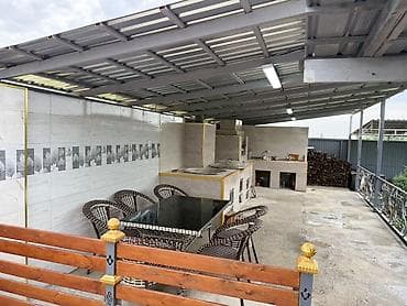 Продается жилой дом с участком и благоустроенной территорией — 6