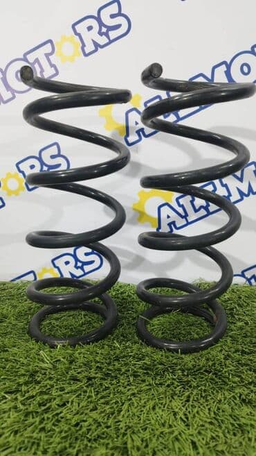 infinity g35: Задняя пружина амортизатора Infiniti Б/у, Оригинал — 1
