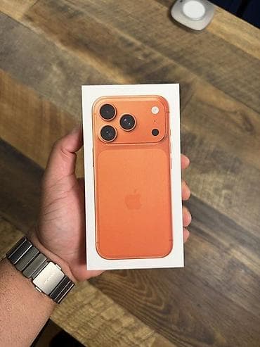 poco x 3 gt: IPhone 17 Pro, Новый, 256 ГБ, Оранжевый, Зарядное устройство, Кабель, Коробка, 100 % — 1