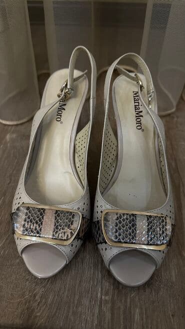 Продаю кожаные Турецкие босоножки.В отличном состоянии!Размер 37.Цена