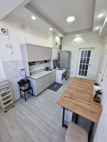 50: 3 комнаты, С мебелью полностью — 1