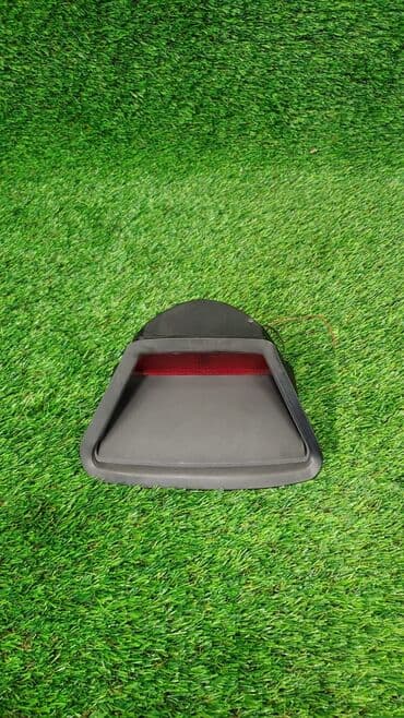 e38: Третий стоп сигнал под задним ветровым стеклом BMW E38 В отличном — 1