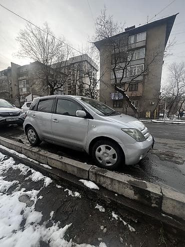 Продажа авто: Toyota ist: 2004 г., 1.3 л, Автомат, Бензин, Хэтчбэк — 2