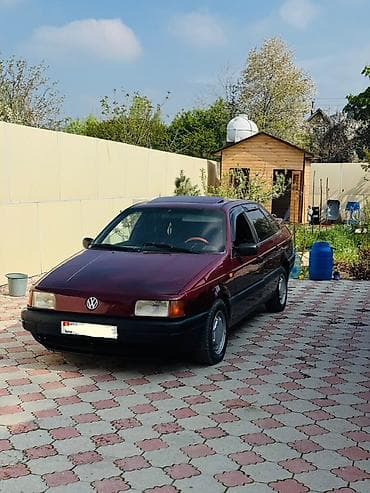 крыло на ауди 80: Volkswagen Passat: 1993 г., 1.8 л, Ручные, Бензин, Седан — 1