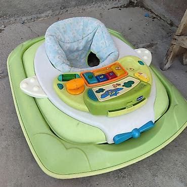 Детские ходунки: Детские ходунки Chicco с игровой панелью - Тип: классические ходунки — 1