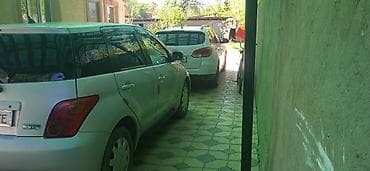 e60 m5: Toyota Ist: 2003 г., 1.3 л, Автомат, Бензин, Хэтчбэк — 3