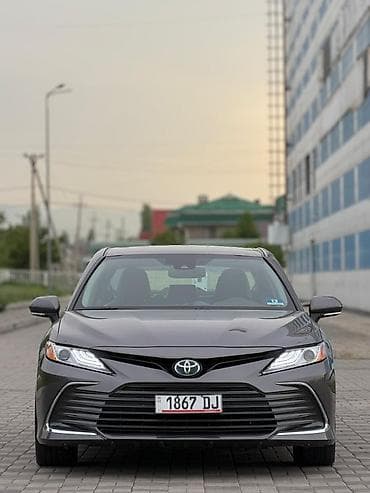 e2 byd: Toyota Camry: 2020 г., 2.5 л, Вариатор, Гибрид, Седан — 3