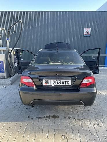 нехся 2: Daewoo Nexia: 2002 г., 1.6 л, Механика, Бензин, Седан — 2
