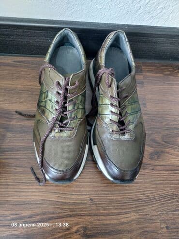 сникерсы бу: 2-3 жолу кийилген — 6