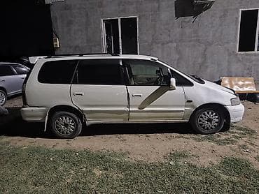 додже караван: Honda Odyssey: 1998 г., 2.3 л, Автомат, Бензин, Минивэн — 3