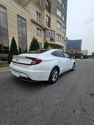 byd e2 2023: Hyundai Sonata: 2020 г., 2 л, Автомат, Газ, Седан — 2