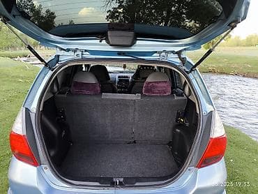 хонда саларес: Honda Fit: 2002 г., 1.3 л, Вариатор, Бензин, Хэтчбэк — 4