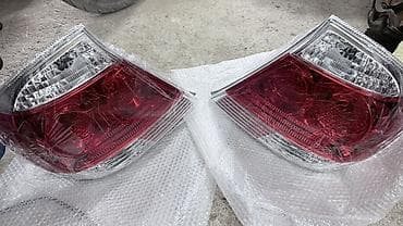 стоп на камри: Задние фонари для автомобиля Toyota Camry 35 (комплект из 2 штук — 3