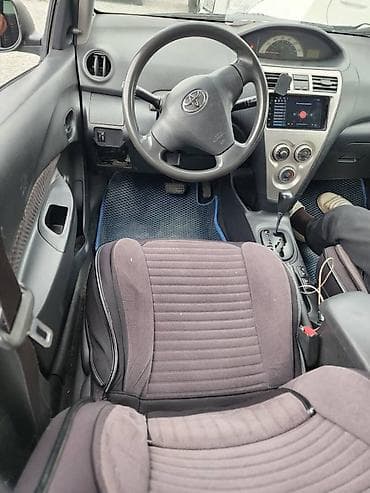 таяота ис: Toyota Yaris: 2008 г., 1.5 л, Автомат, Бензин, Хэтчбэк — 4