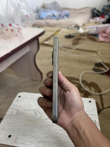 iphone 6: IPhone 16 Pro Max, Б/у, 256 ГБ, Natural Titanium, Защитное стекло, Чехол, Кабель, 91 % — 4