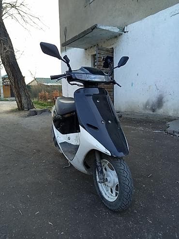 скутер япон: Тип скутера 125 куб. см, Бензин, Б/у — 1