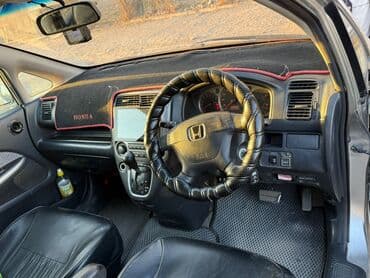 гур ист: Honda Stream: 2001 г., 2 л, Автомат, Бензиновая, Универсал — 8