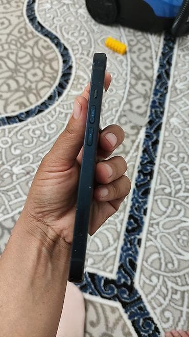 ps 6: IPhone 13, Б/у, 128 ГБ, Синий, Зарядное устройство, Защитное стекло, Чехол, 97 % — 3