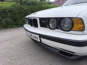 мотоцыкыл урал: BMW 5 series: 1993 г., 4.4 л, Кол менен иштөөчү, Бензин, Седан — 5