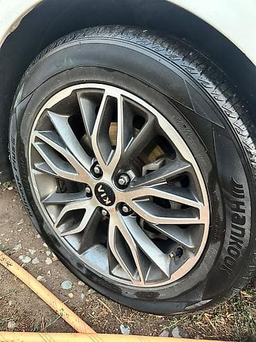 зимние шины r20: Продаются диски KIA комплект, 4 лето, 4 зима, зимные резины новые — 1