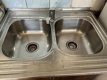 Кухонная мойка из нержавеющей стали с двумя чашами и крыльями для