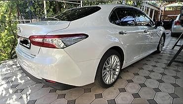 baw 34: Toyota Camry: 2018 г., 2.5 л, Вариатор, Гибрид, Седан — 4