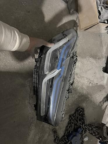 Передняя левая фара BMW Оригинал