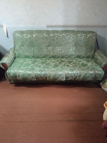 экспертиза кухонной мебели: Раскладной диван, Б/у — 3