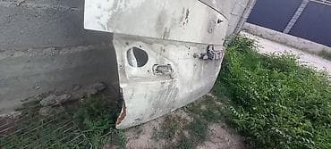Автозапчасти: Крышка багажника (дверь пятой двери) для Honda Stepwgn/Stepwagon — 3