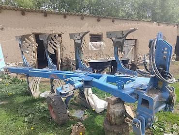 Навесной оборотный плуг для трактора - Конструкция: 4-корпусный, с — 6