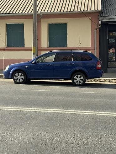 lada 2113: Chevrolet Lacetti: 2006 г., 1.8 л, Механика, Бензин, Универсал — 3
