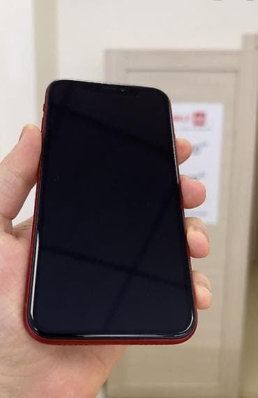 продаю айфон xr: IPhone Xr, Красный — 2