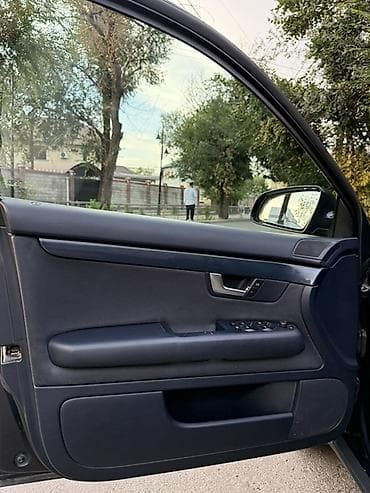 Audi A4: 2004 г., 2.4 л, Автомат, Бензин, Седан — 7